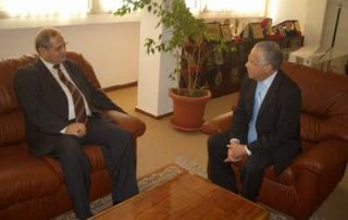 زيارة الأمين العام لمقر الألكسو