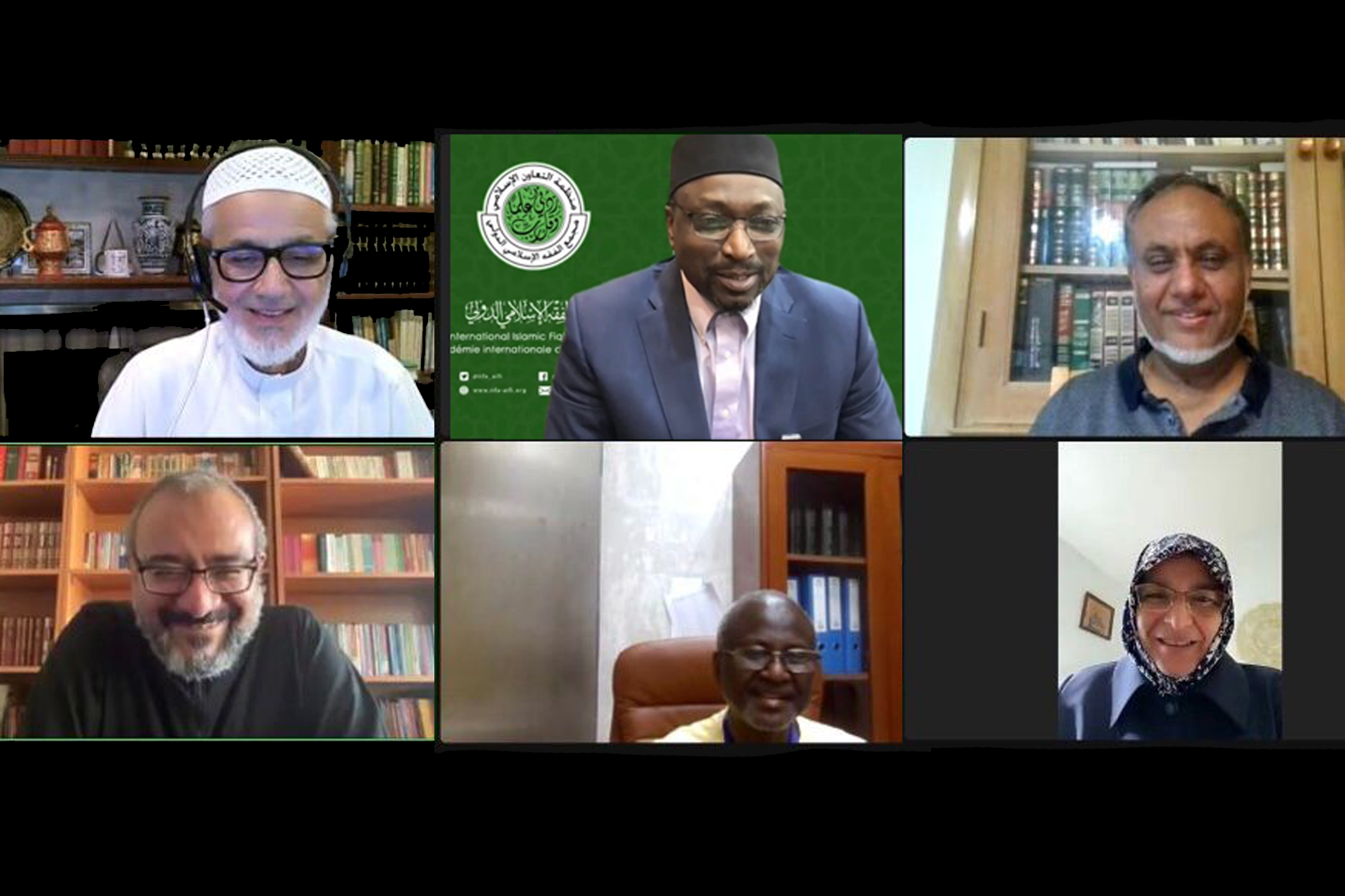 Secretary General meets with Executive Board of the Fiqh Council of
